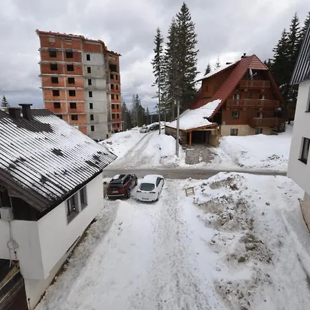 Jahor,apartman 14 -obucina Bare 22