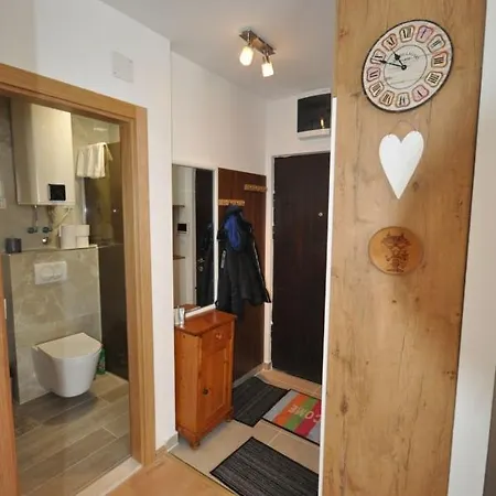 Jahor,apartman 14 -obucina Bare 22 Apartmán